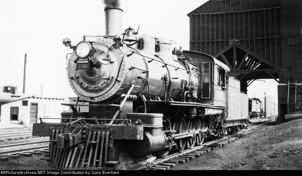 GN 4-8-0 #749 - Great Northern